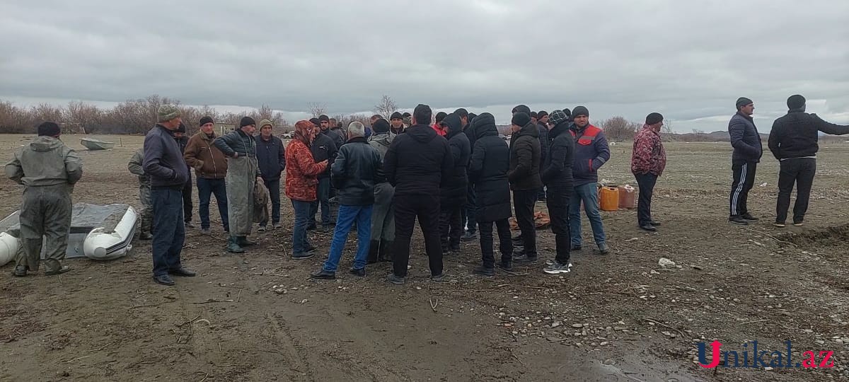 Kürdə batan balıqçıların axtarışları davam etdirilir - FOTOLAR